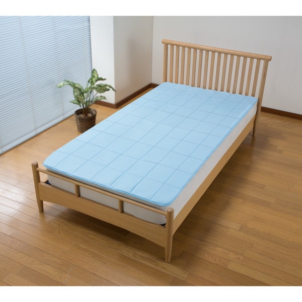 ファミリー・ライフ 三層構造ひんやり敷マット 整体師さんが推奨する 中井式(04050) メーカー直送