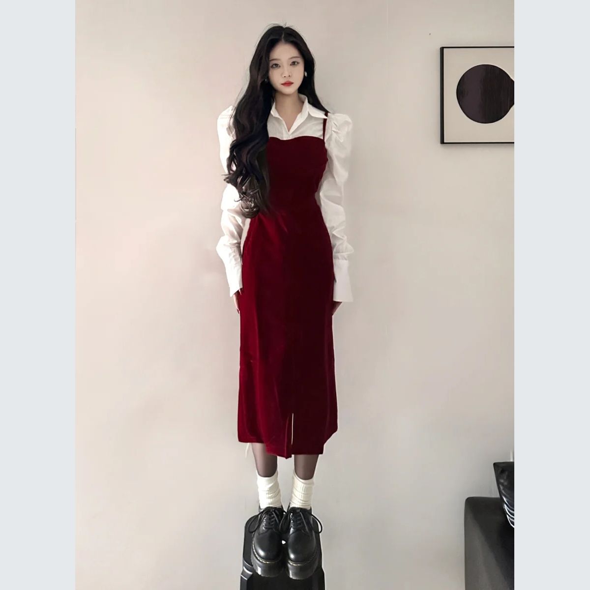 シックで美しい赤ドレススーツ春夏パフスリーブシャツ2点セット