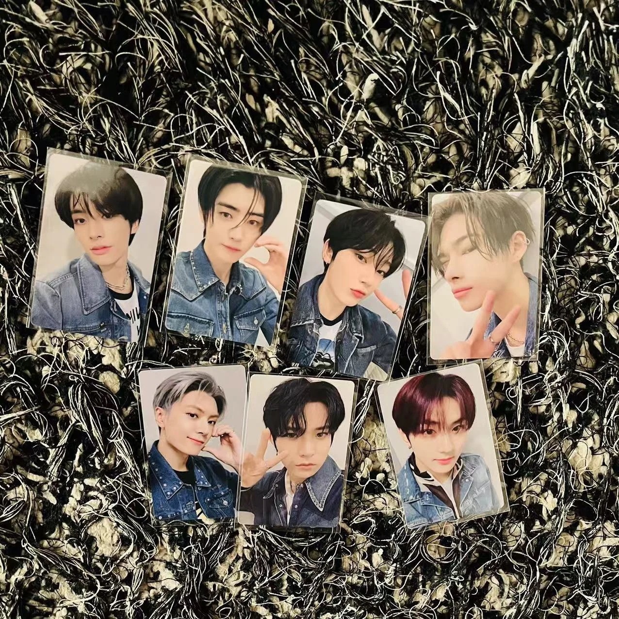 公式ENHYPENyzyyzy5.0mini5特典トレカサイン会公式グッズ写真員7枚セット 9,487円