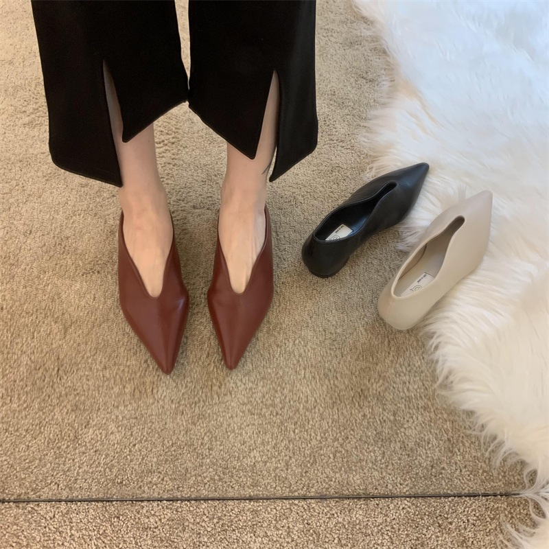 レディース パンプス ぺたんこパンプス 革靴 ポインテッドトゥ 革 かわいい 大人可愛い きれいめ シンプル おしゃれ こなれ感 マニッシュ 無地 オールシーズン オフィス ビジネス OL パーティー