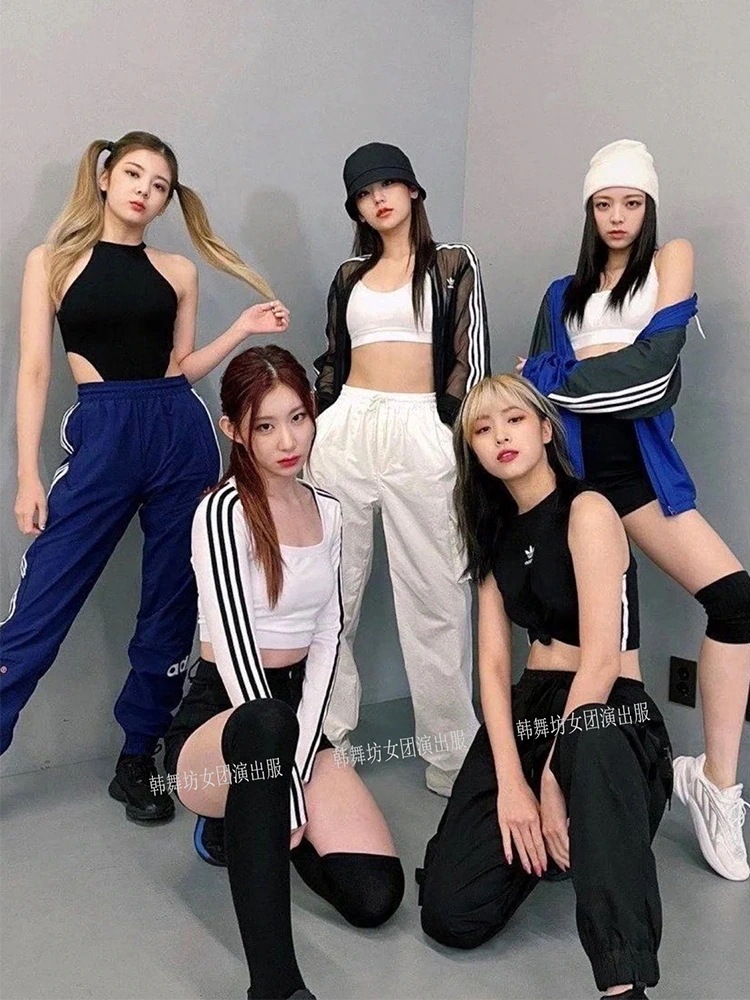 【2枚購入で200円 OFF！急速出荷】itzy練習室パフォーマンス衣装ジャズダンスストリートステージjazzスーツ 4,685円