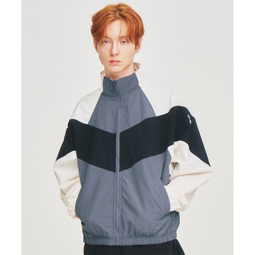フィラ V 配色軽量ジャケット(FE2JKF5102XGRY)