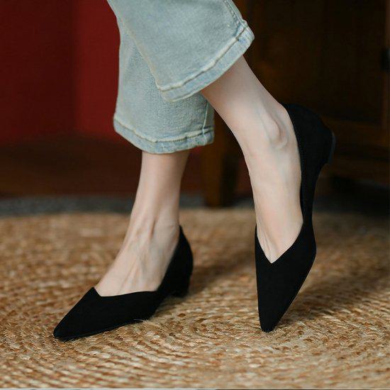 取寄フラットシューズ 歩きやすい レディース 黒 ブラック ブラウン ローヒール ぺたんこ 2cmヒール ポインテッドトゥ おしゃれ エレガント スエード 無地 シンプル 大きいサイズ 25cm 小さ