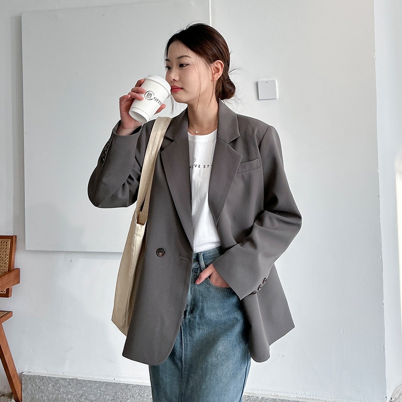 アウター ジャケット テーラード ボタン オーバーサイズ ラウンドヘム ドロップショルダー 長袖 大人可愛い シンプル お洒落 こなれ感 普段使い