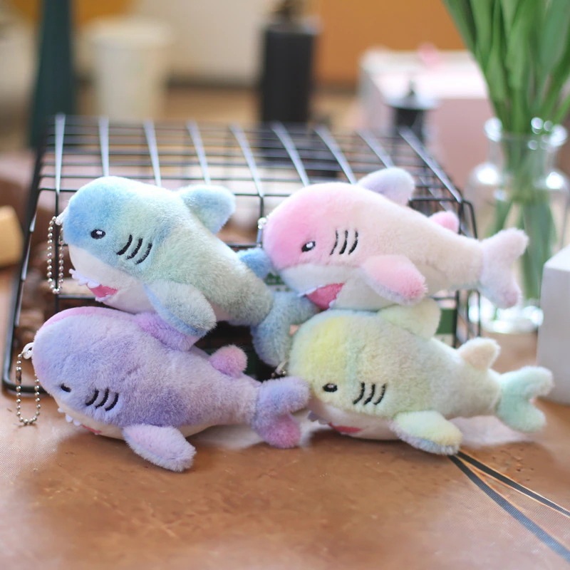 かわいいレインボーシャーク 小さなペンダントぬいぐるみ人形バッグ飾りキーホルダー人形人形