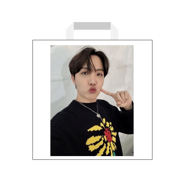 『クッションが入る！』 防弾少年団（BTS/バンタンソニョンダン）J-HOPE ジェイホープランダムＢＯＸ 福袋 韓流 グッズ 韓国 アイドル KPOP 2024 2025 5000