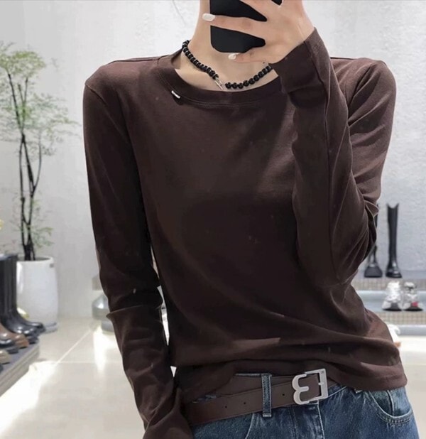 レディース トップス ロンT カットソー 部屋着 長袖 Uネック ラウンドネック 襟なし タイト スリム 細身 ストレート 伸縮性 ストレッチ 大人可愛い シンプル カジュアル 上品 ラフ