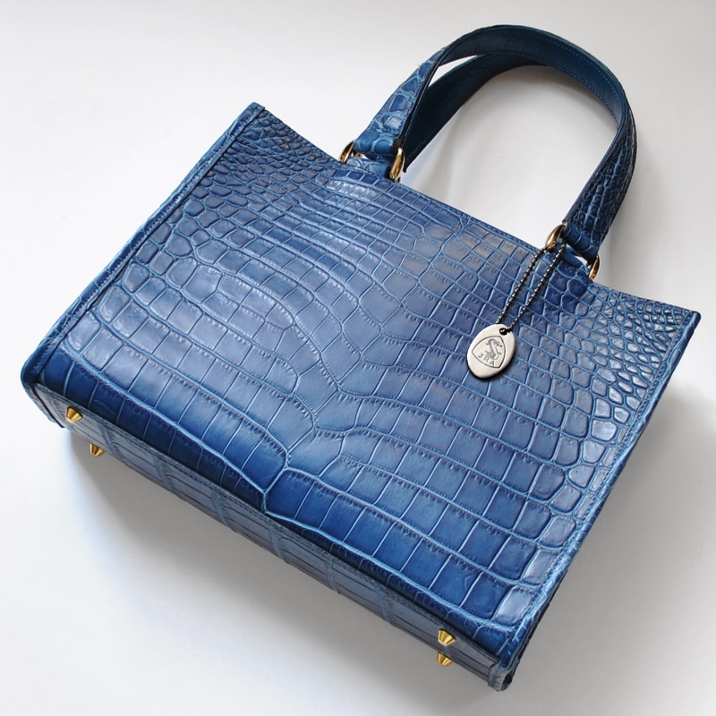 【新規OPEN】【期間限定セール】【激安】【新品未使用】本クロコダイル　鰐革　超限定モデル　藍染加工　男女兼用　日本製　JRA認定商品　トートバッグ　TC-IDCT　インディゴブルー 149,000円