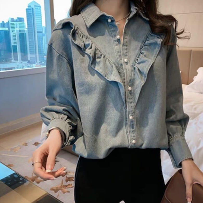 トップス デート シャツ ブラウス カットソー 袖あり 長袖 かわいい 大人可愛い きれいめ シンプル カジュアル 大人 上品 おしゃれ お洒落 主役級 存在感 春 秋 10代 20代 30代