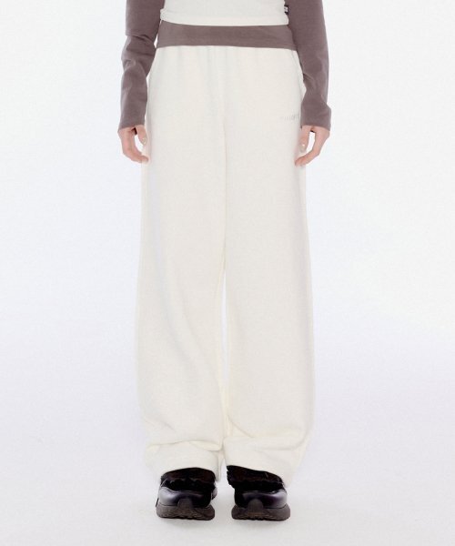 YOUHEE YOUHEE WIDE JOGGER PANTS WHITE YHPTEA002WT