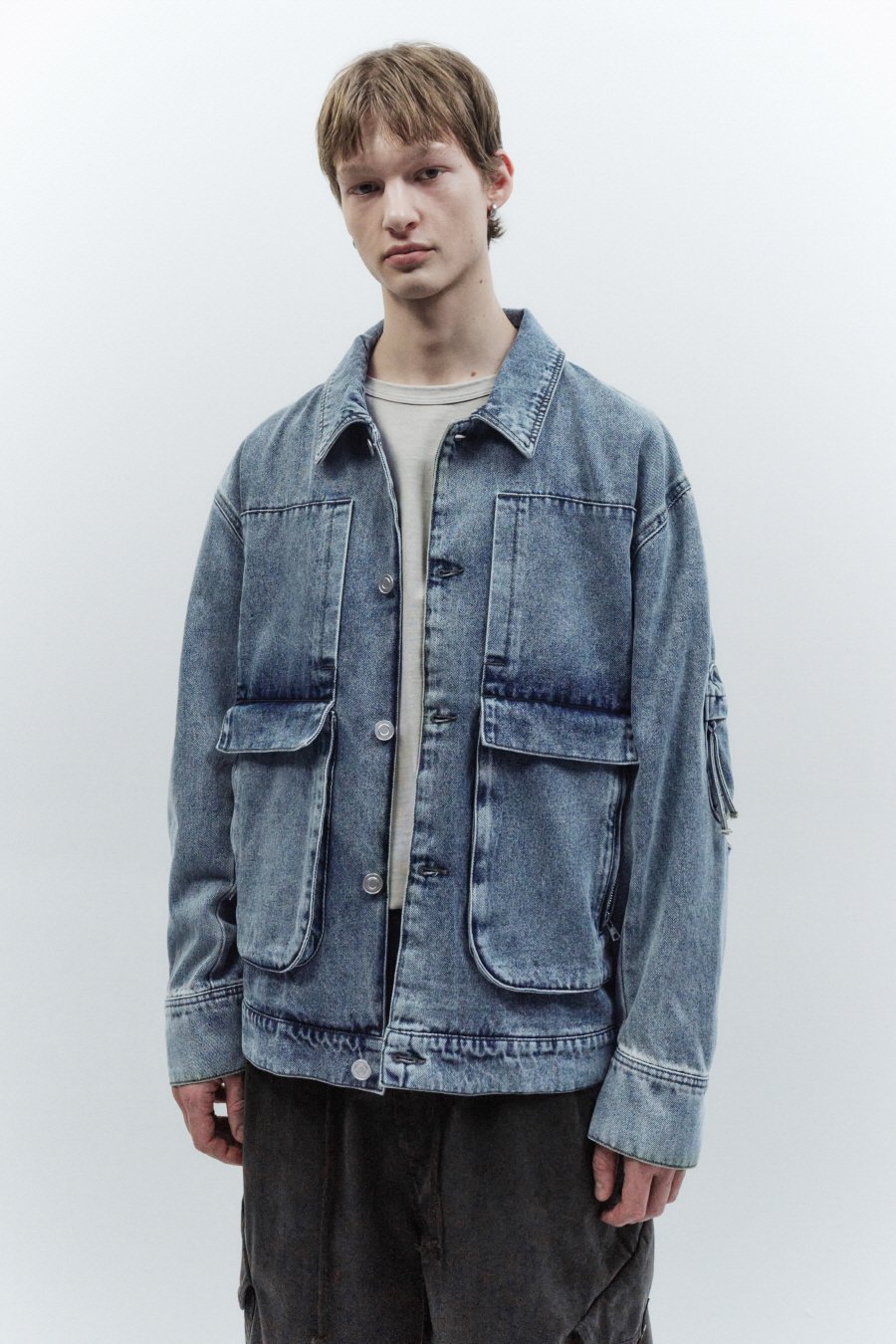 【INSILENCE】 BOXY FIT DENIM TRUECKER JACKET : BLUE
