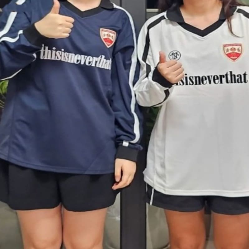 2NE1 着用 Soccer Jersey sweatshirt ユニセックス [公式正規品]