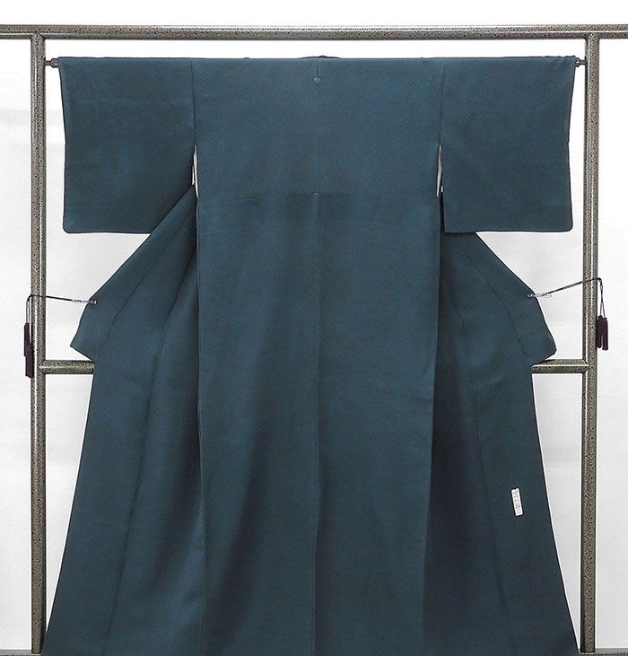 色無地 正絹 加賀友禅 毎田仁郎 身丈159cm 裄丈65cm 蔦 リサイクル 着物 結婚式 入学式 卒業式 中古 a4040