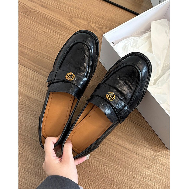 レトロ英倫風 椿 太めヒール ソフト底 ローファー レディース フラット パンプス レザーシューズ