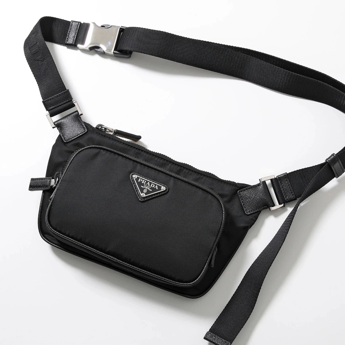 PRADA プラダ ショルダーバッグ 2VH128 2DMH メンズ Re-Nylon クロスボディ ボディバッグ ベルトバッグ トライアングルロゴ 鞄 F0002/NERO