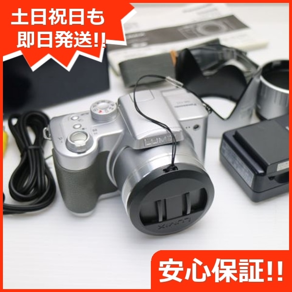 美品 DMC-FZ5 シルバー Panasonic LUMIX デジカメ 24