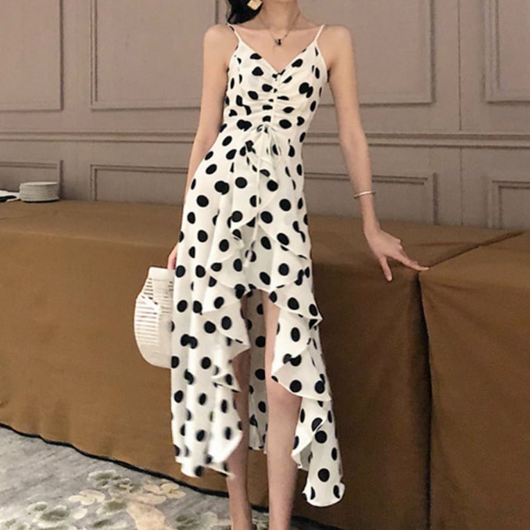 ワンピース 上着 人気 おすすめ おしゃれ お洒落 激安 安い プチプラ 肩出し ノースリーブ Vネック ふんわり 膝丈 ミニスカート 柄 フリル ドット ポリエステル 可愛い かわいい l