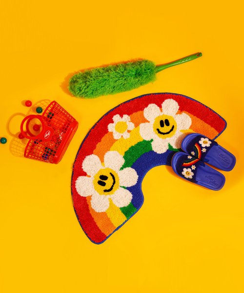 【WIGGLE WIGGLE】 FLOOR MAT : SMILE RAINBOW