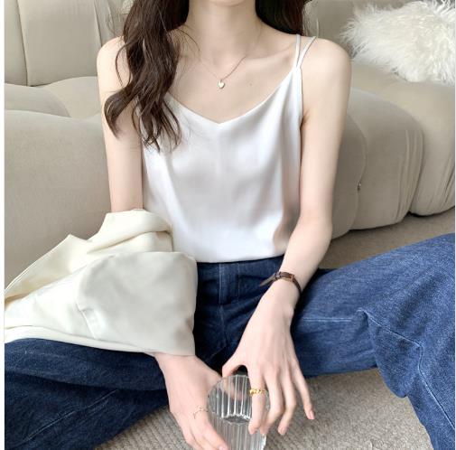 春と夏の韓国語バージョンV-ネックの真のシルクスーツと純粋な欲望のキャミソールのノースリーブベスト女性トップ