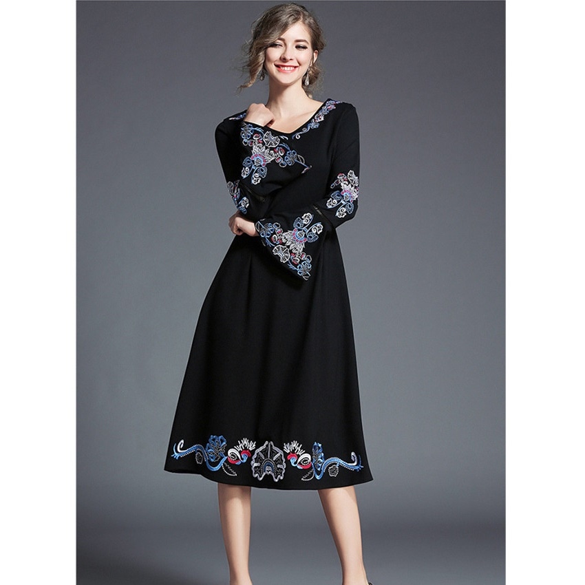1885.レトロヨーロピアン刺繍フレアワンピース 2019 春夏 sale 春夏 sale ドレス 花柄 Vネック 長袖 ミディアム エレガント お呼ばれ パーティー 結婚式 披露宴 二次会 女子会