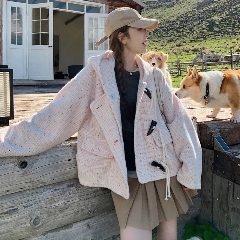 フルスター牛角ボタンツイードコートの韓国版2024新しい甘い老化フード付きショートツイードジャケット