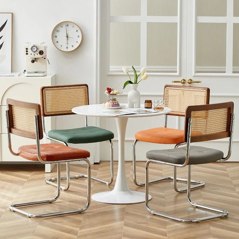 イス ブラック 業務用 韓国 いす 籐編み 椅子 オフィスチェアリビングチェア 黒 ナチュラル リプロダクト ダイニングチェア カフェチェア ラタンチェア 在宅ワーク 食卓