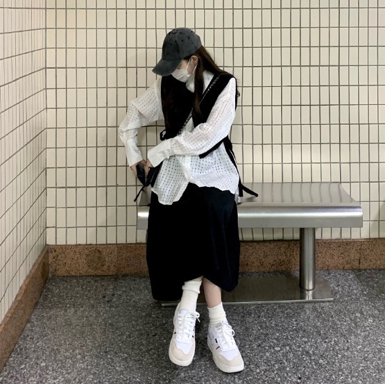 レディース セットアップ ベスト + スカート 2点セット ショートベスト サイドリボン フレアスカート Aライン 大人可愛い ママコーデ ママファッション 韓国系 オルチャン 人気 トレンド 新作