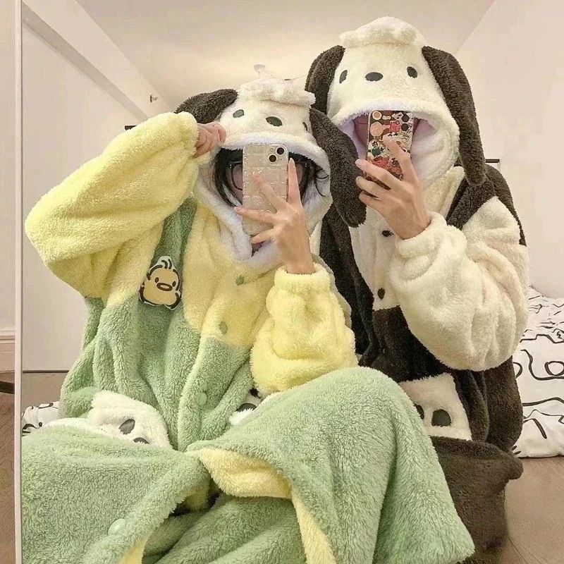 大人気！ ポチャッコ サンリオ もこもこ ルームウェア 厚い モコモコ ガウン パジャマ レディース ワンピースパジャマ 着ぐるみ 春かわいい 部屋着 ペアルック カップル キッズ メンズ