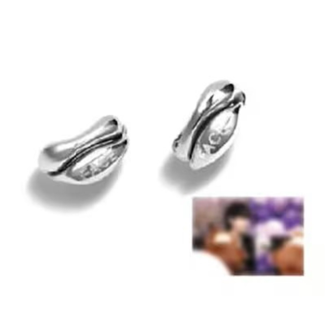 【すぐ発送】 公式 BTS ジミン イヤリング Jimin THE TRUTH UNTOLD 展示会 JIMIN POP-UP SEOUL MOXY