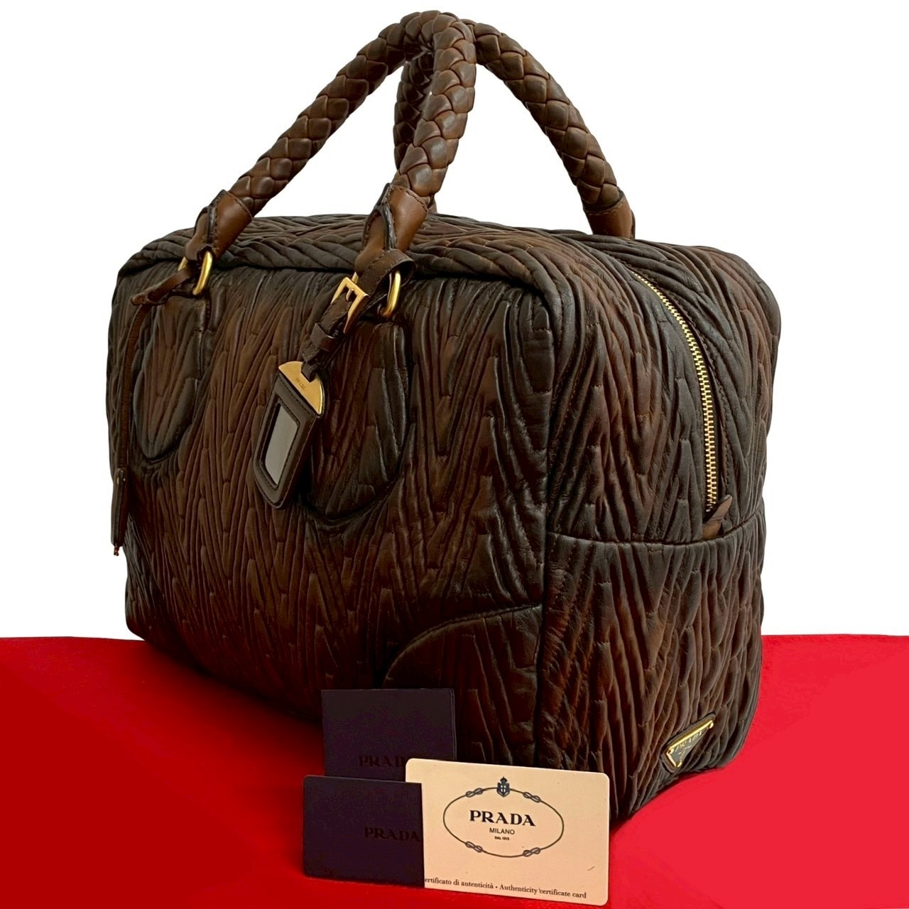 三角ロゴ プレート 金具ハンドバッグ レザー ブラウン 24058