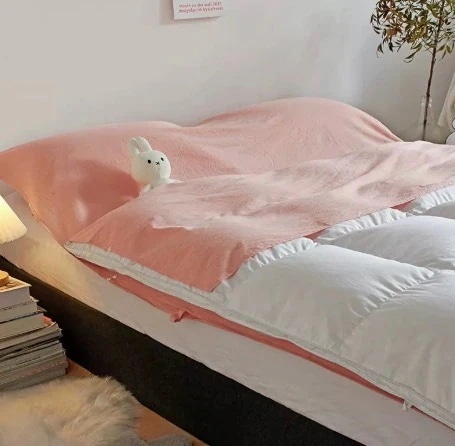 沸騰新柄追加 3日で出荷寝袋 シュラフ インナーシュラフ 収納袋付き 封筒型 枕ポケット コンパクト ポー133quma