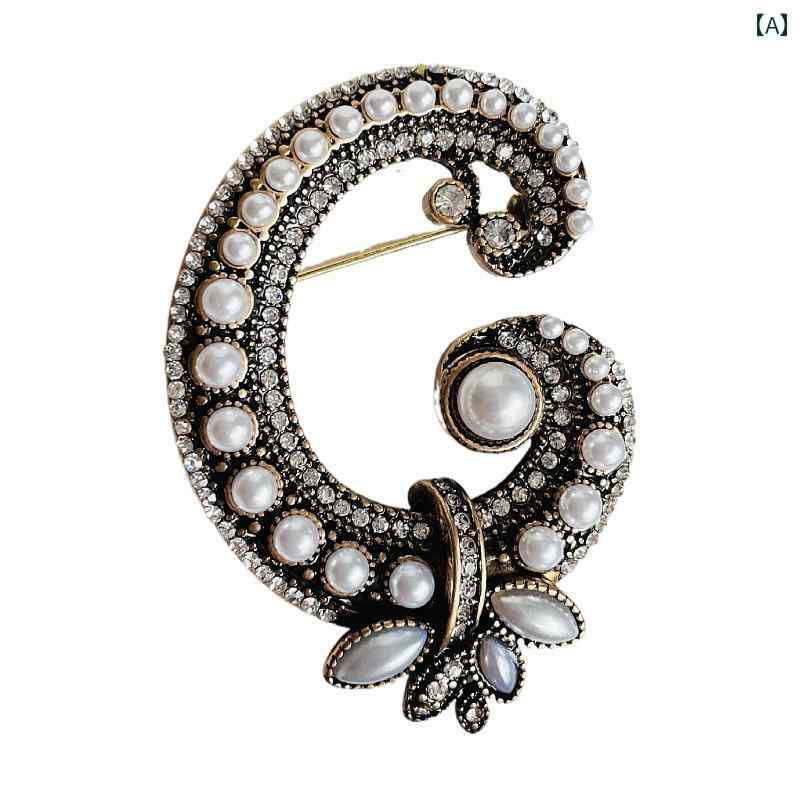 ブローチ おしゃれ アクセサリー レディース ブローチ バッジ ピンブローチ 装飾品 コサージュ エレガンス 上品 パール ビジュー メッキ 合金