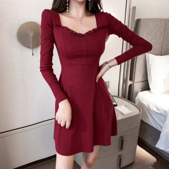 スクエアネックドレス ワンピース ショート丈 袖あり 長袖 スクエアネック 襟なし スリム タイト