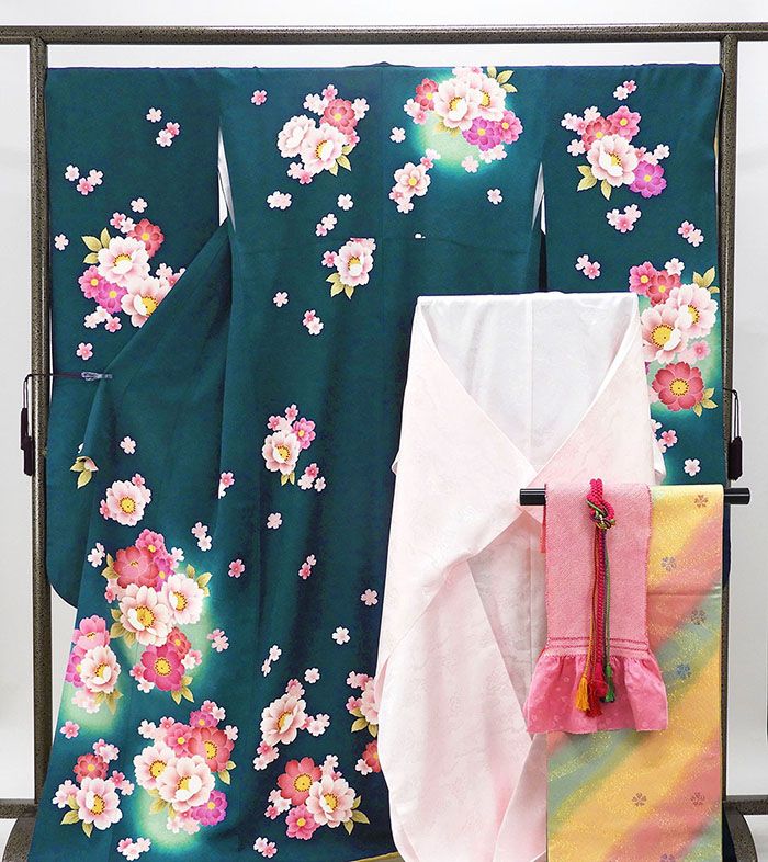 振袖 正絹 椿桜模様 5点セット 身丈170.5cm 裄丈68cm 袋帯 長襦袢 帯締め 帯揚げ 振袖5点セット リサイクル 中古 着物 e4078