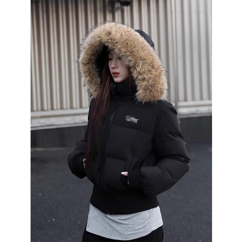 2025年冬物 ブラック ショート丈 フード付き ダウンジャケット レディース ファーカラー付き スリムフィット 高級スタイル 大きめファーカラー ダウンコート