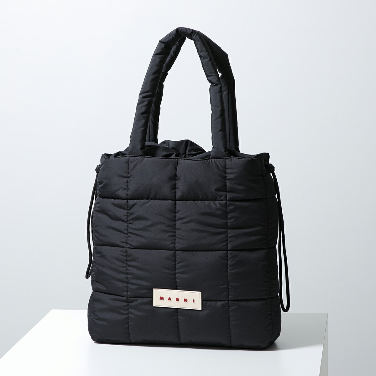 MARNI マルニ トートバッグ Puff パフ SHMQ0104U1 P8068 メンズ キルティング パデット ロゴパッチ 鞄 00N99 SHMQ0104U1P806800N99
