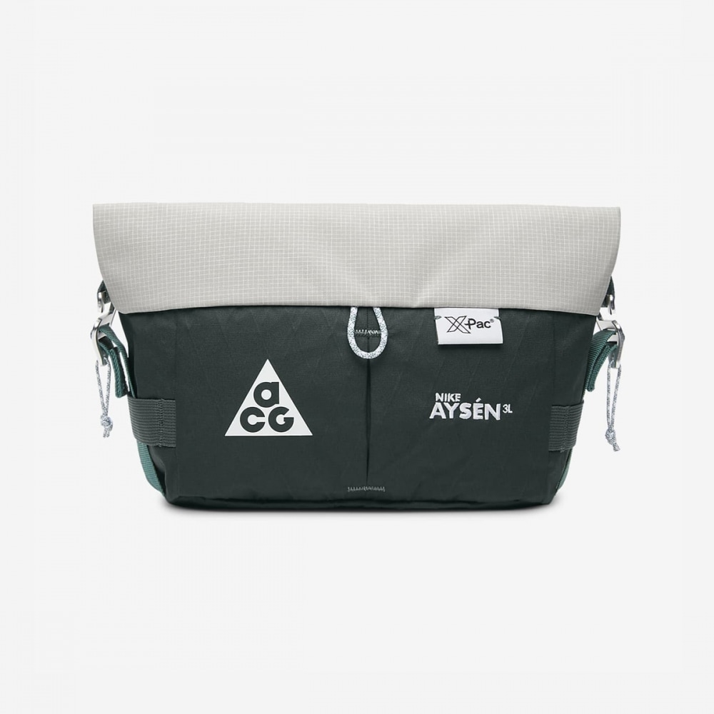 ナイキキャッグエイセン DV4051-338