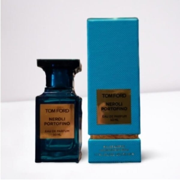 トムフォード ネロリ ポルト ピノ オードパルファム100ml 43,625円