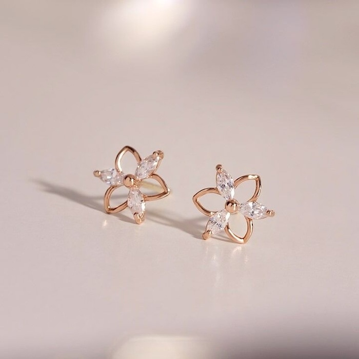 芸能人の着用14kライラックの耳飾り/韓国の人気ブランド 韓国正規品 韓国の人気商品 韓国ファッション 韓国ジュエリー デイリーアクセサリー SNSで人気 韓国ファッション 韓国