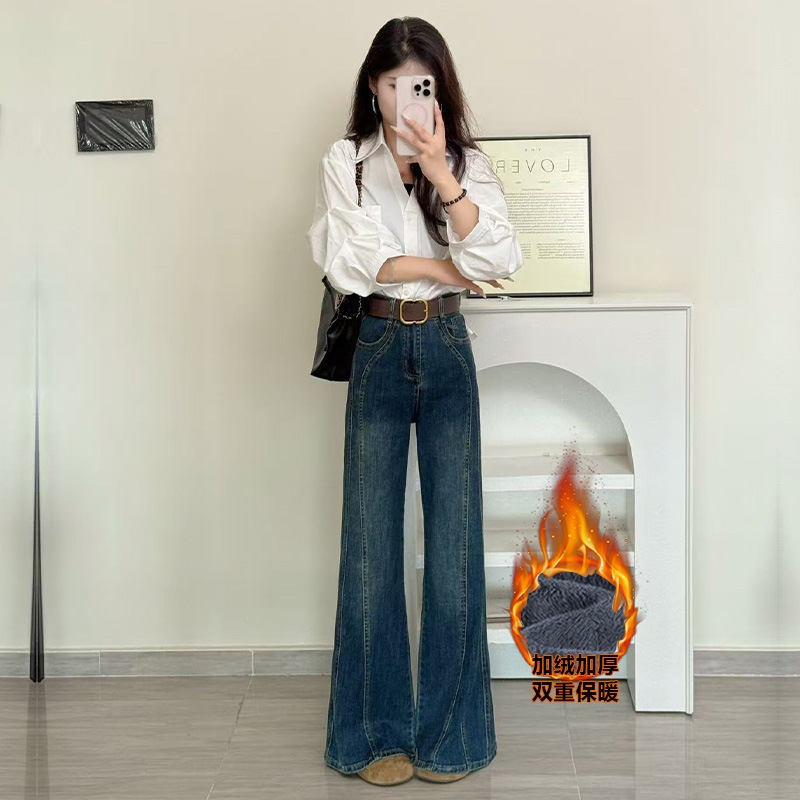 フリース裏地付きぴったりとフィットしないレディースフレアジーンズ2025年秋冬新作スタイルゆったりフィット人気の高級プチストレートレッグパンツ 6,093円