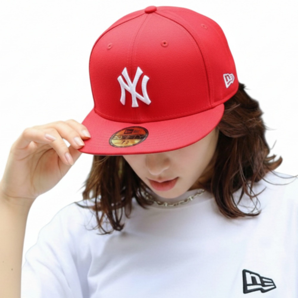 뉴에라 MLB 뉴욕양키스 베이직 59FIFTY 피티드캡 스칼렛 데일리 스트릿 11591122