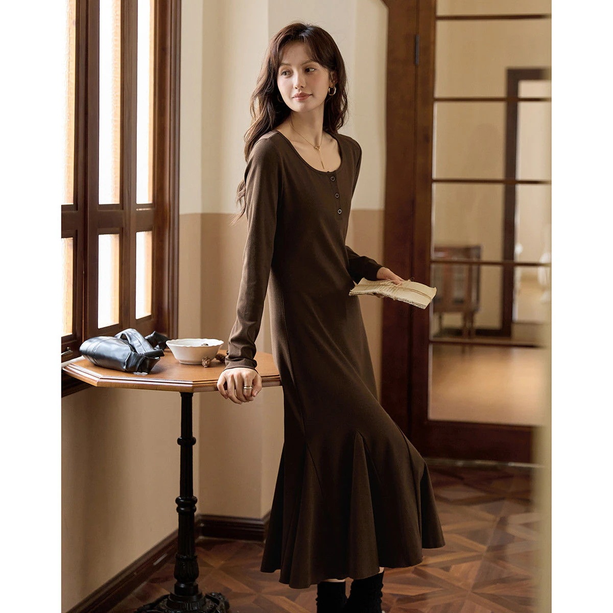 ワンピース ワンピースレディース ニットワンピース レディースファッション ドレス エレガントなフリルのドレスはニットのフィッシュテールドレスの下に着ることができるワンピース ロングワンピース