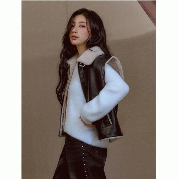女性[SUZY]バック スリット ウィングヤーン セーター YP4S1654