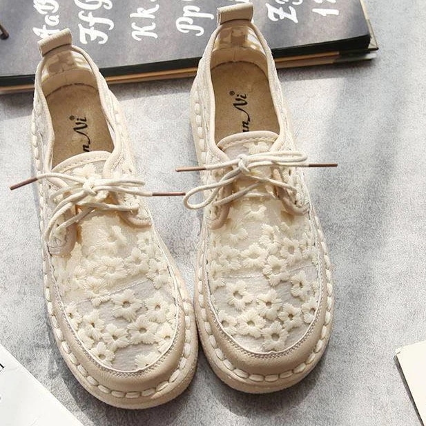 フラット シューズ シースルー レース ぺたんこ ラウンドトゥ 大人 可愛い シンプル カジュアル おしゃれ 花柄 華やか 透け感 普段使い お出かけ デート 春 夏 キュート リゾート ガーリー