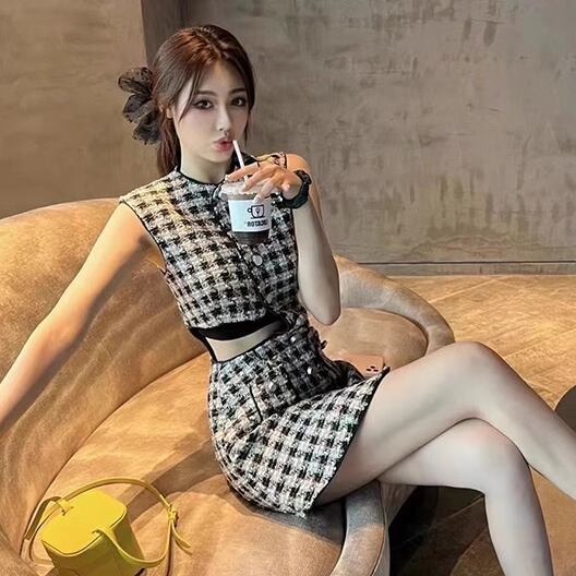 ワンピース レディース ミニ ショート 膝上 袖なし ノースリーブ ラウンドネック ハイネック タイト スリム 細身 フェミニン ウエストマーク ポケット ハイウエスト かわいい 大人可愛い きれいめ