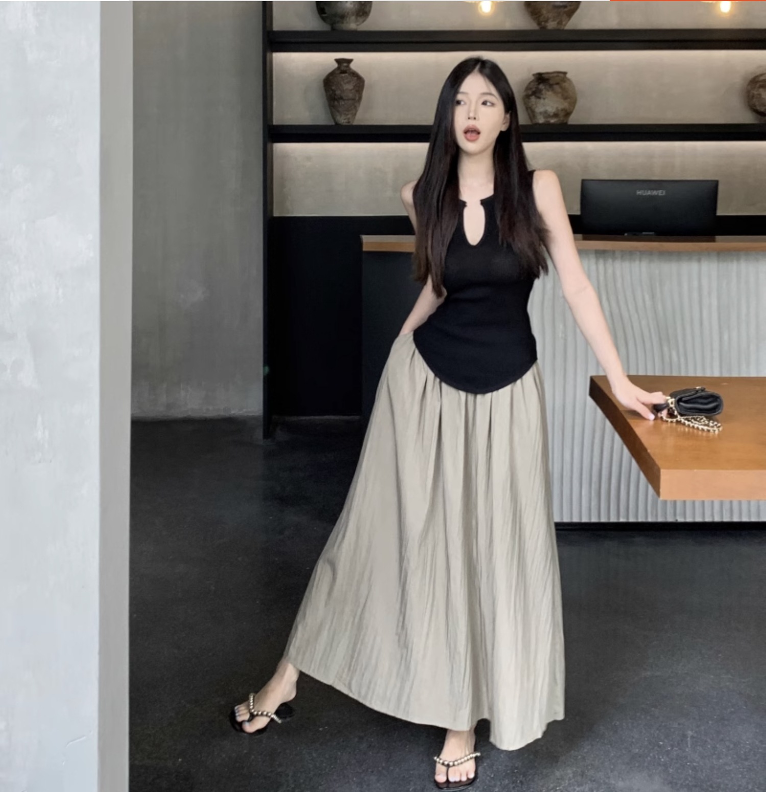 個性的 夏 服 セットアップ 上下セット プルオーバー チュニック フレア ロング タンクトップ ノースリーブ マキシ丈 フルレングス 丈長 袖なし ノースリーブ スリットネック スリム タ