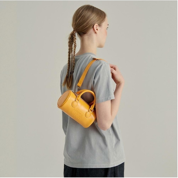 【MARGESHERWOOD】 LOG BAG : APRICOT CRINKLE