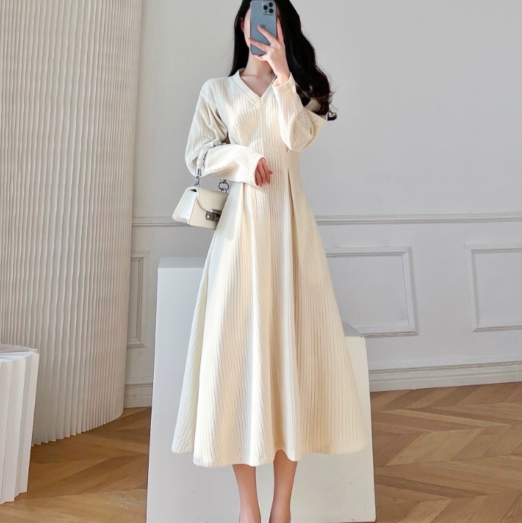 ワンピース ミモレ丈ワンピース ミモレ ミモレ丈 袖あり 長袖 Vネック 襟なし ウエストマーク お得 かわいい 大人可愛い きれいめ 大人 上品 おしゃれ お洒落 清楚 大人女子 ラブリー キュート