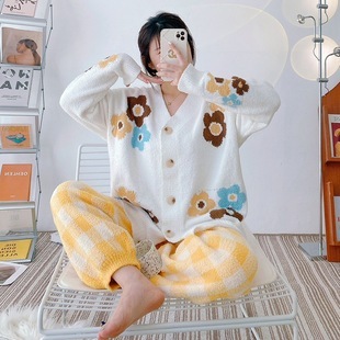 柔らかいパジャマを着ることができます女性秋冬の甘い小清新な少女の花ニットカーディガンの家庭服セット