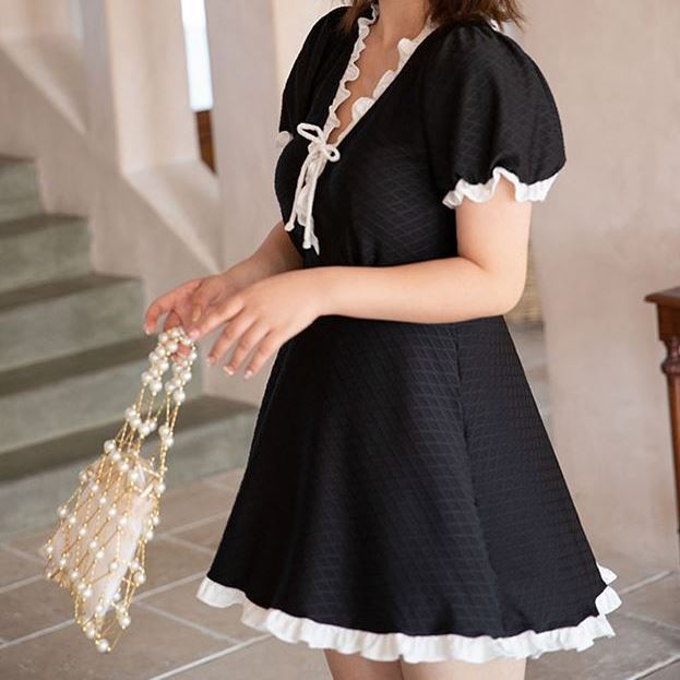 水着　スイムウェア 水着レディース ラッシュガード　水着体系カバー　ビキニ　suimsuit ショート丈 ワンピース　短パン　パッド付き　フレア　フリル　おしゃれ　カワイイ　韓国　大人可愛い　大人